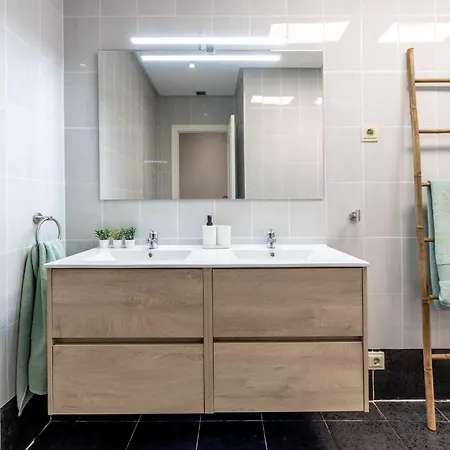 Unamuno, En El Casco Viejo Apartmán