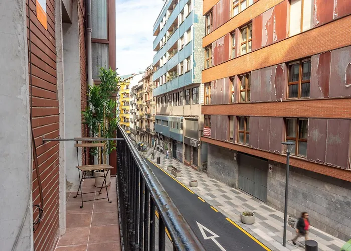 Unamuno, En El Casco Viejo Bilbao